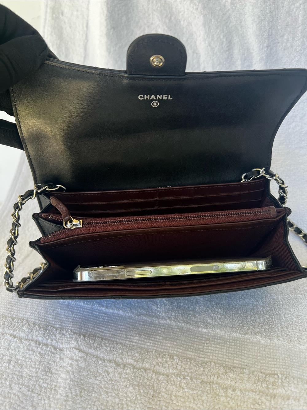 🖤AUTH. CHANEL CLASSIC FLAP LONG WALLET WITH SILVER TONE HARDWARE 🖤 - Picture 10 of 11